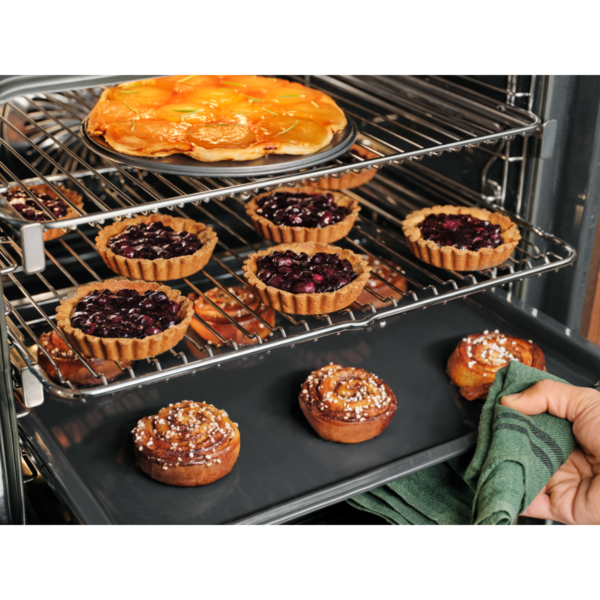Electrolux - Ahi - EOF3H40BK