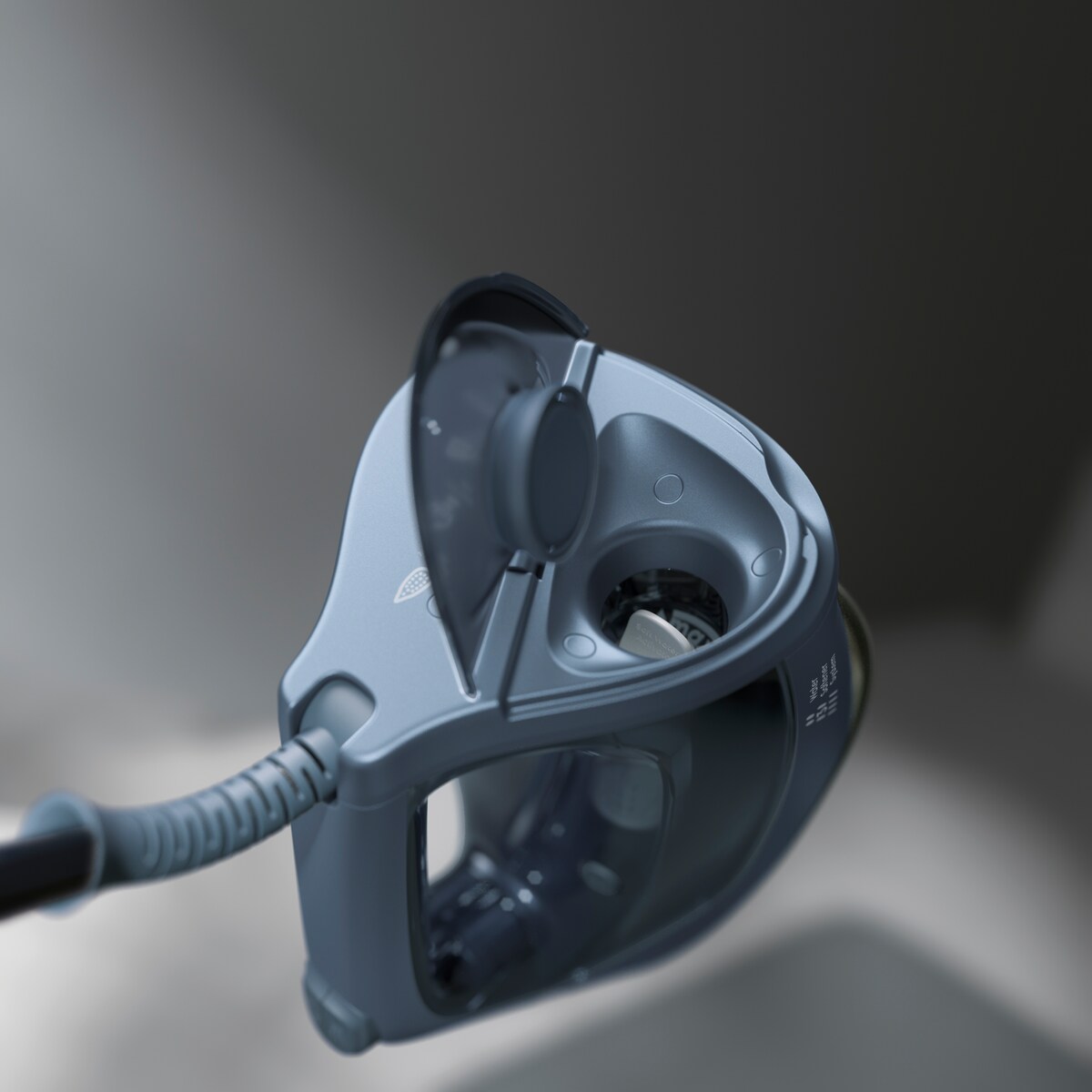 Electrolux - Triikraud - E8SI1-6DBM