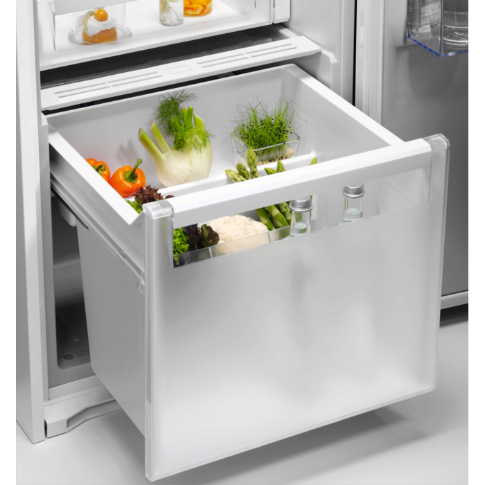 Electrolux - Integreeritav külmik - ERD6DE18S1