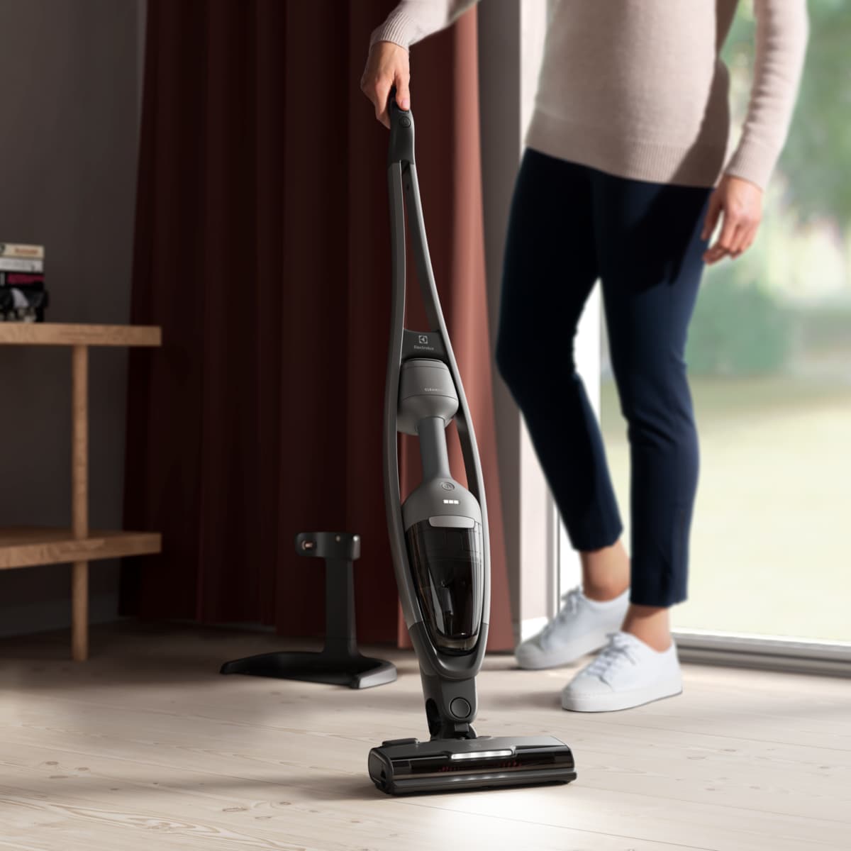 Electrolux - Juhtmeta varstolmuimejad - ES62CB25DH