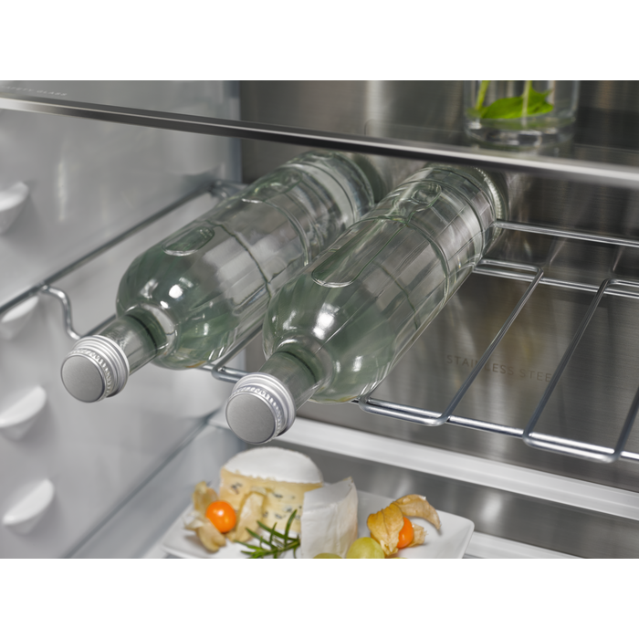 Electrolux - Integreeritav külmik-sügavkülmik - ENC8MC19S
