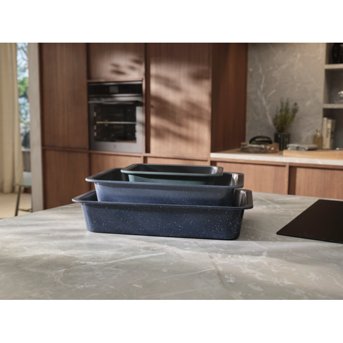 products in enviorment showing the stackability of the trays and how this can be stacked to minimise storing needs