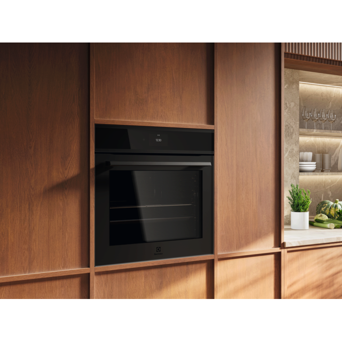 Electrolux - Ahi - EOE9P3XT