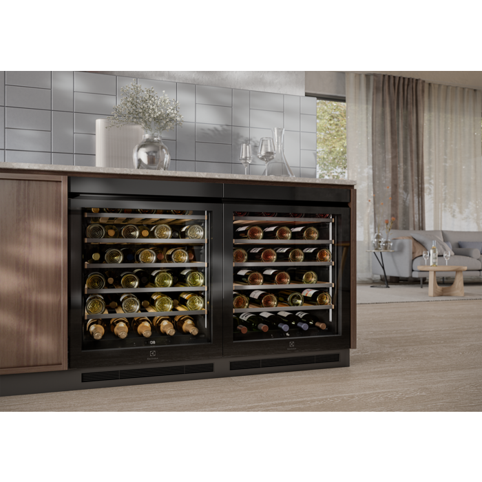 Electrolux - Väike külmkapp - EWUS040B8B