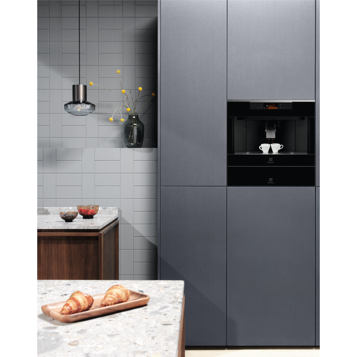 Electrolux - Integreeritav kohvimasin - KBC85X