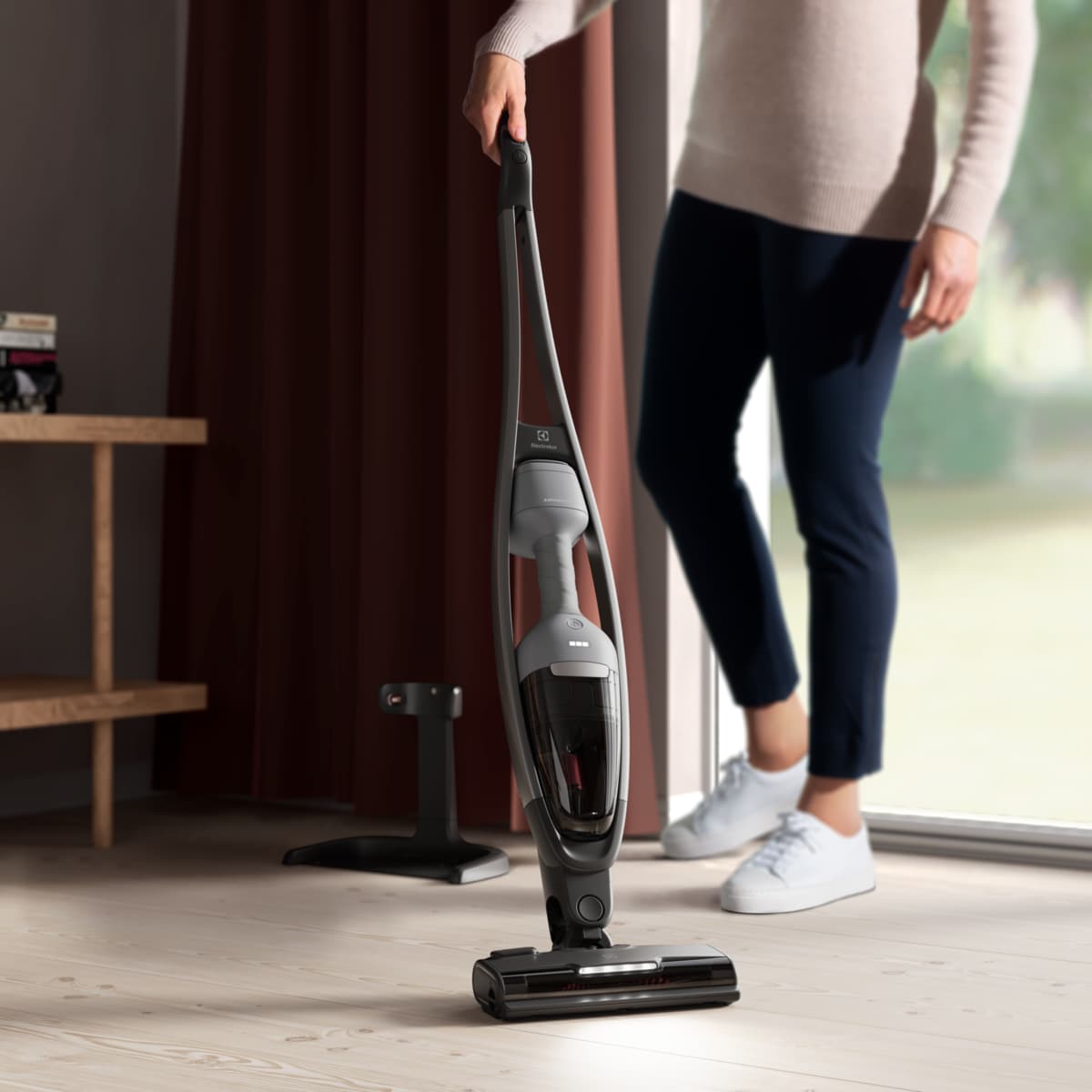 Electrolux - Juhtmeta varstolmuimejad - ES62AB25UG