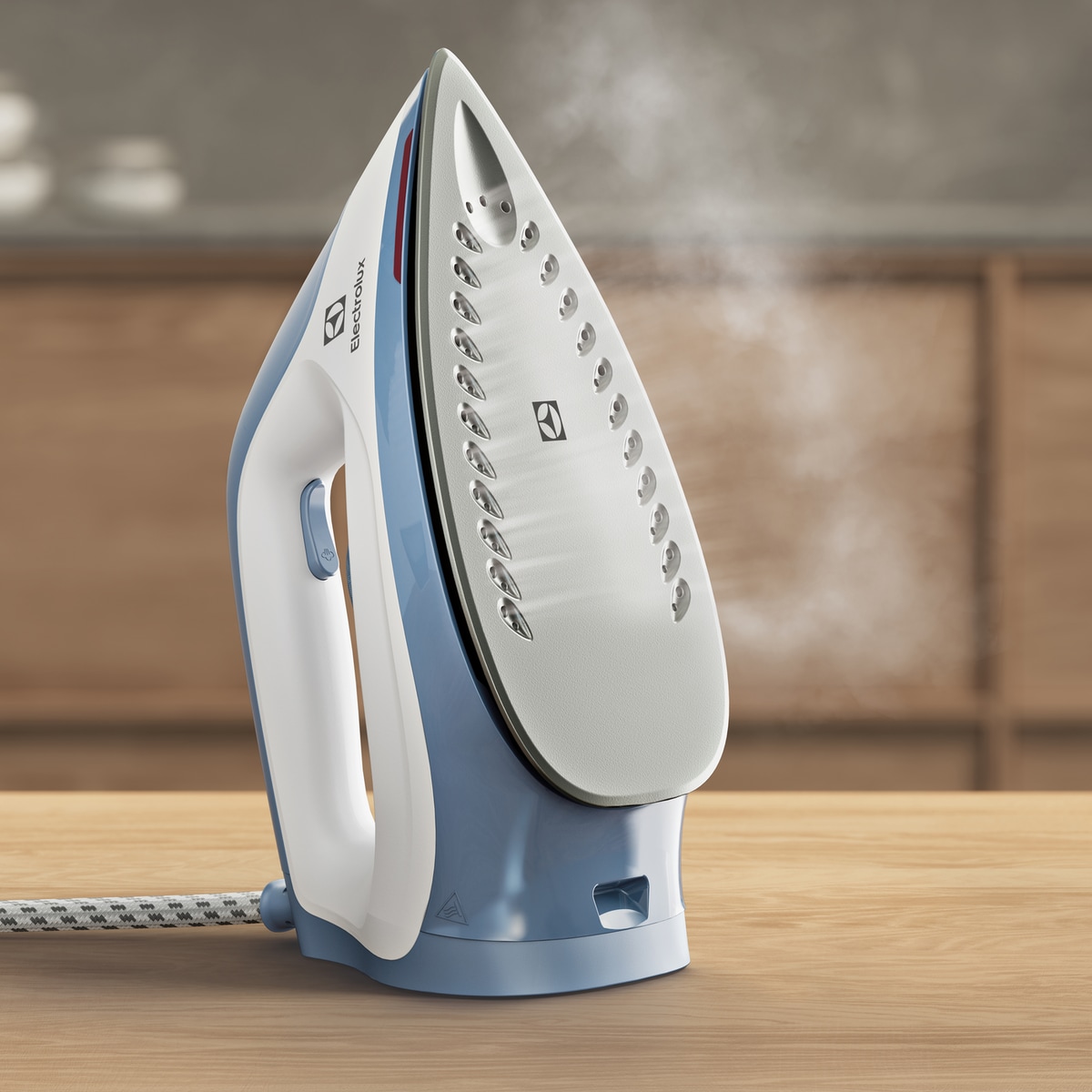 Electrolux - Aurusüsteemiga triikraud - E5ST1-2DB