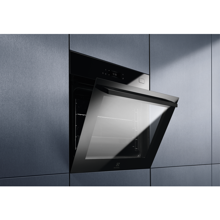 Electrolux - Ahi - EOB8S39Z