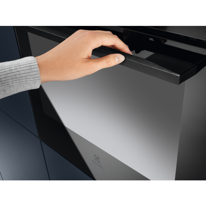 Electrolux - Ahi - KOFDP46BK