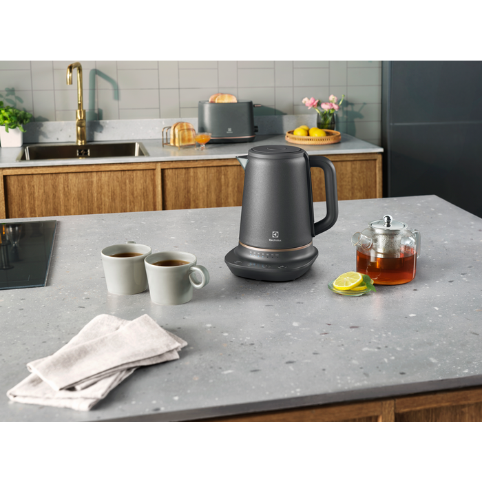 Electrolux - Veekeetja - E7K1-6BP