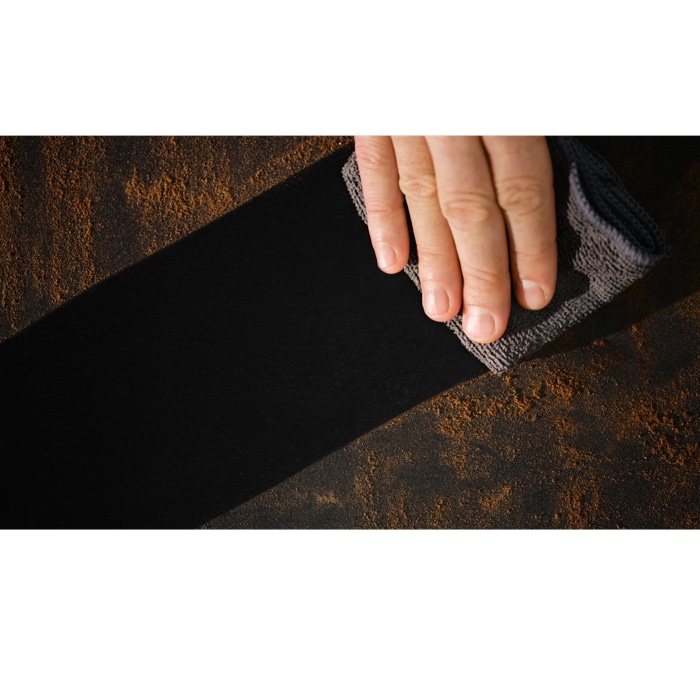 Pizza expert cast iron tray: Durable and easy to clean