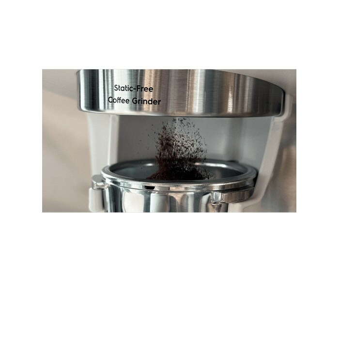 The burr grinder adjusts to 30 grinding levels for precision.