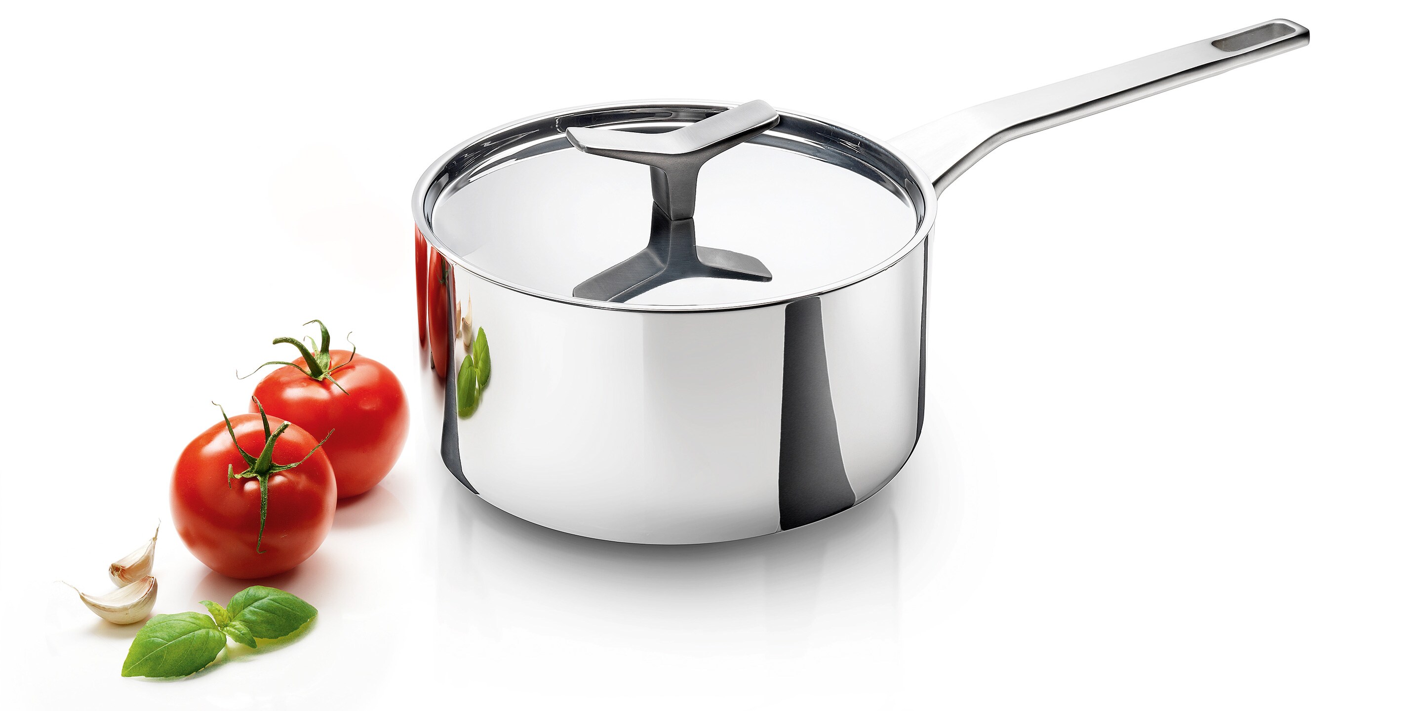 Infinite Chefi kastrul värskete tomatite ja küüslauguga